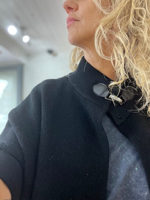 Veste cape Giulia- noir