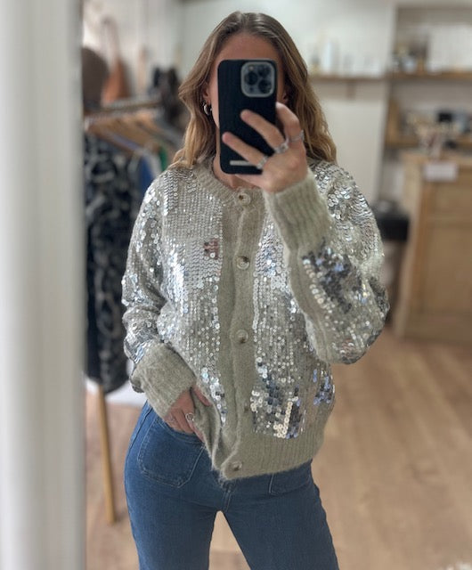 Cardigan ISSIA