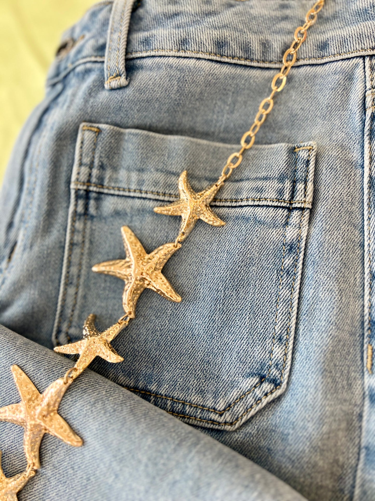Ceinture bijoux SIRENAN - Etoiles de mer dorées