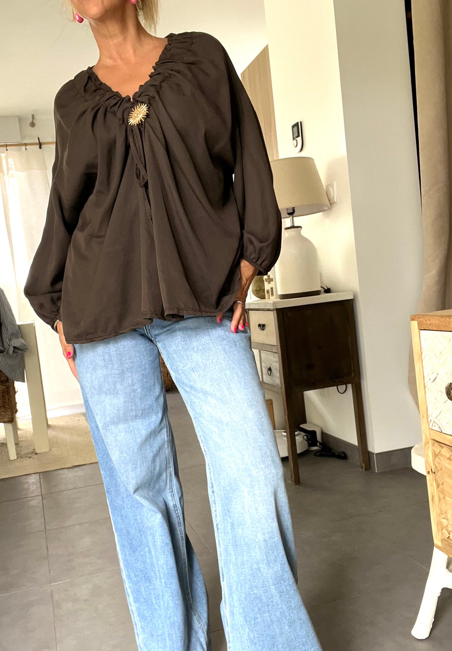 Blouse Élysia – Détail Soleil - Chocolat