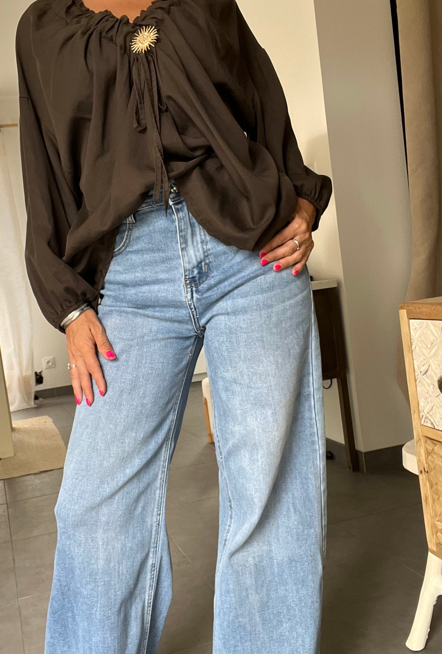 Blouse Élysia – Détail Soleil - Chocolat