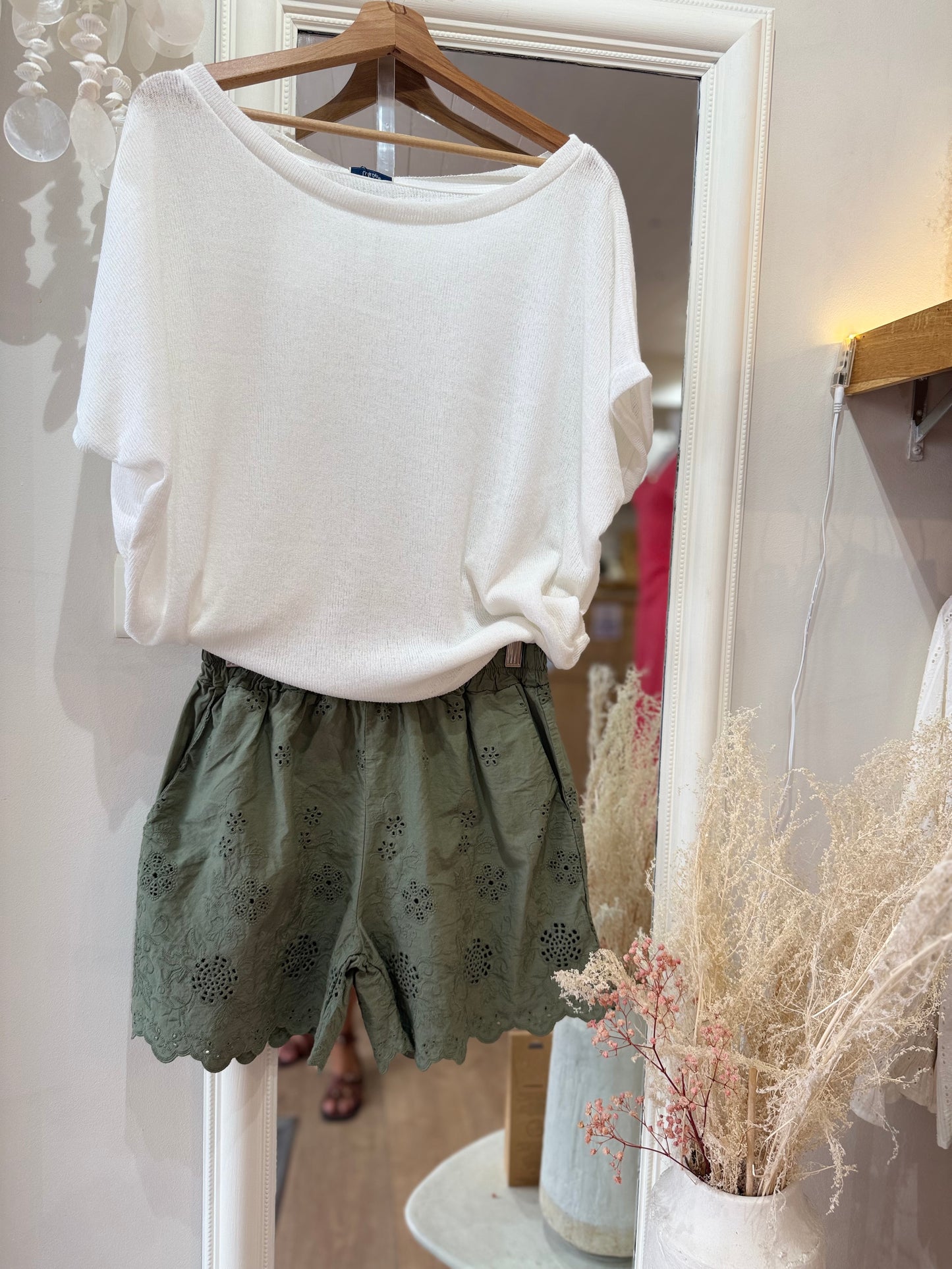 Short FLORINA - broderie anglaise - Kaki