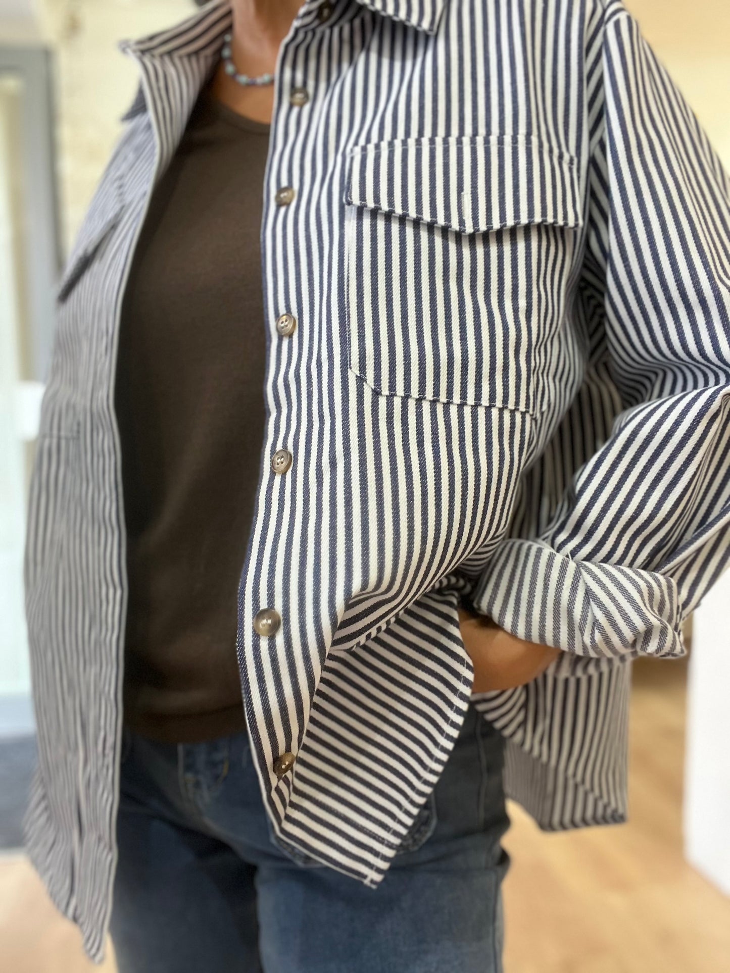 Veste - sur chemise rayée "MARINA" Bleu marine & blanc