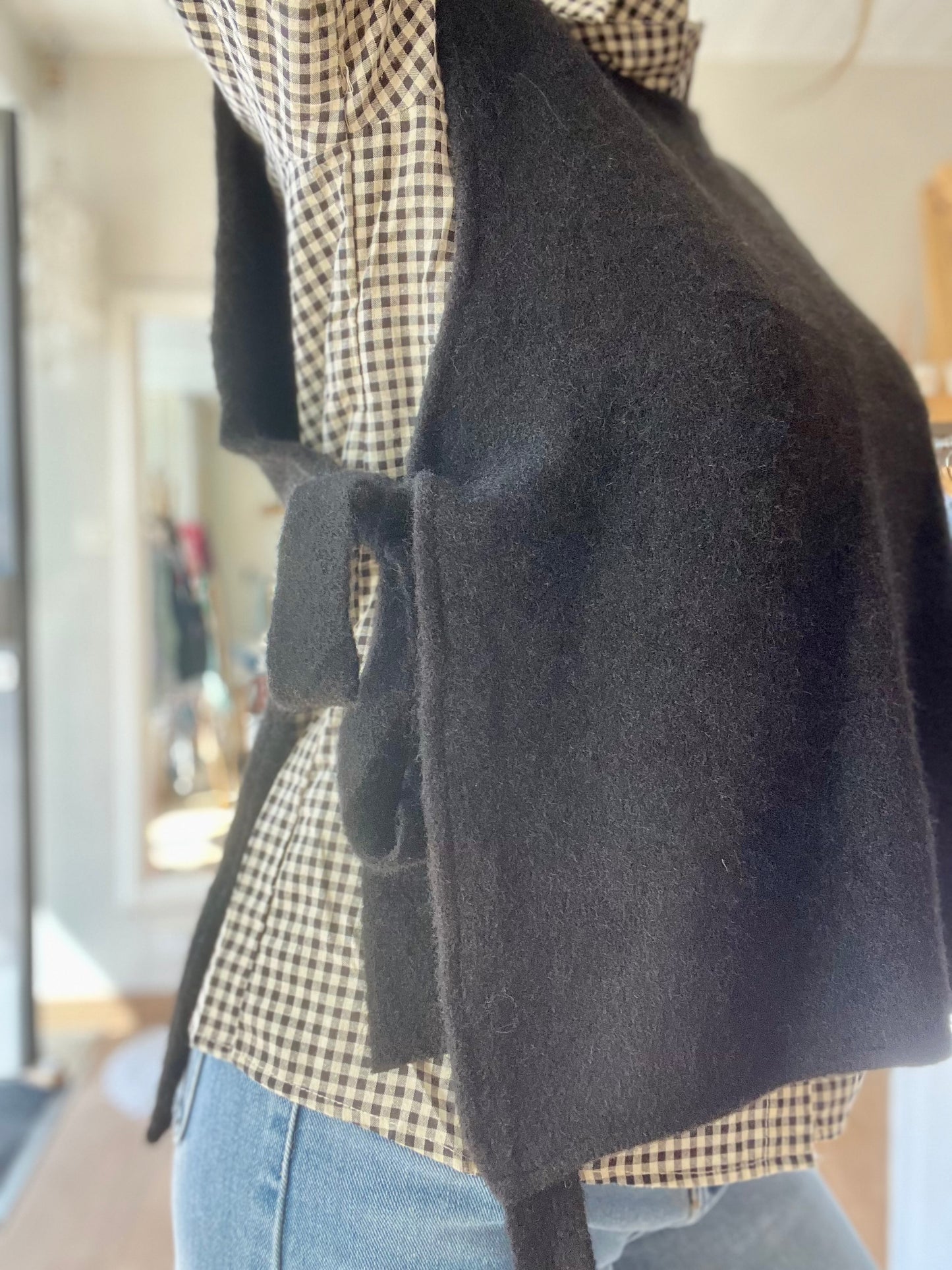 Pull sans manches "ELINE" - Noir à nouer