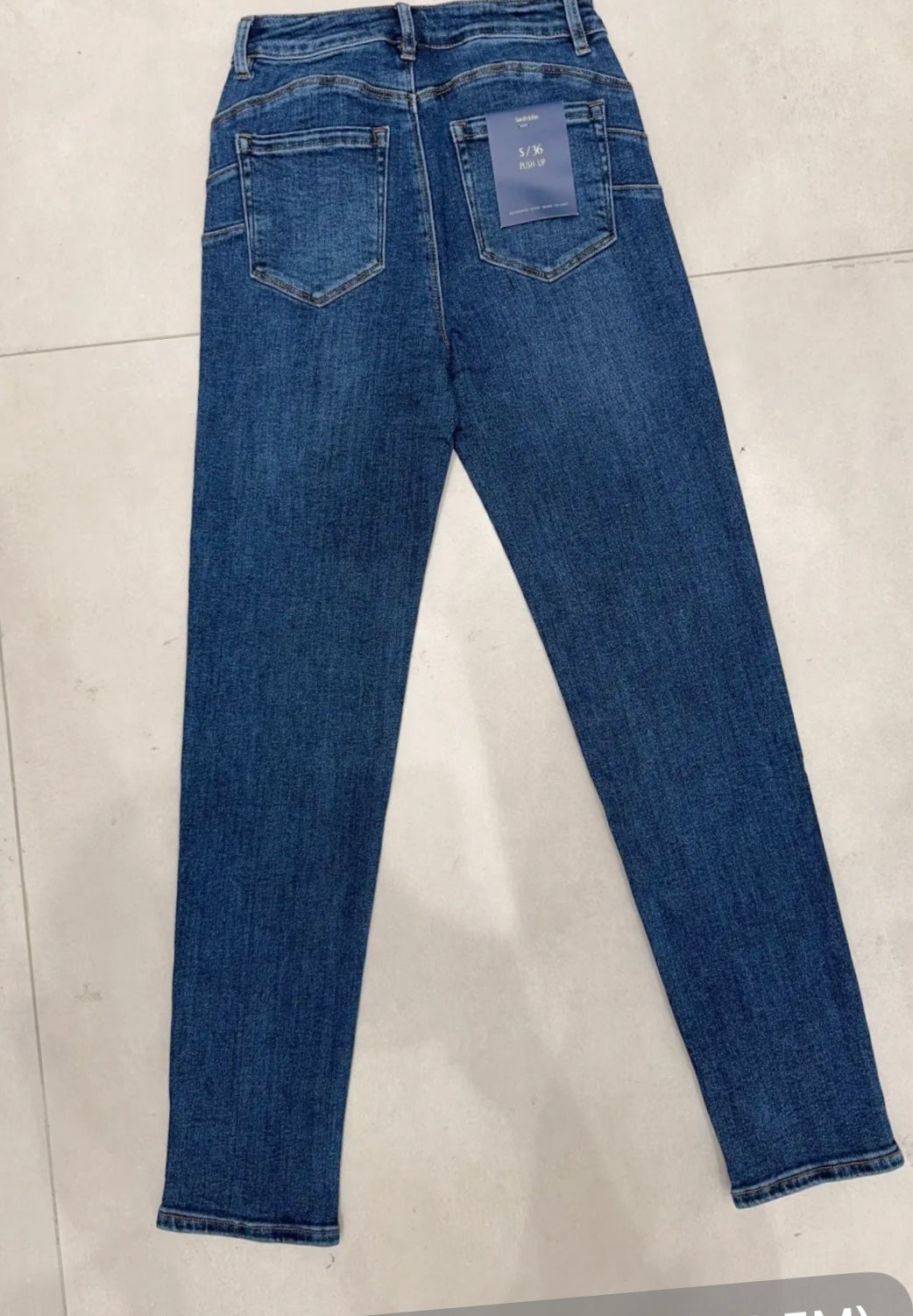 Jean coupe droite - Mom Fit