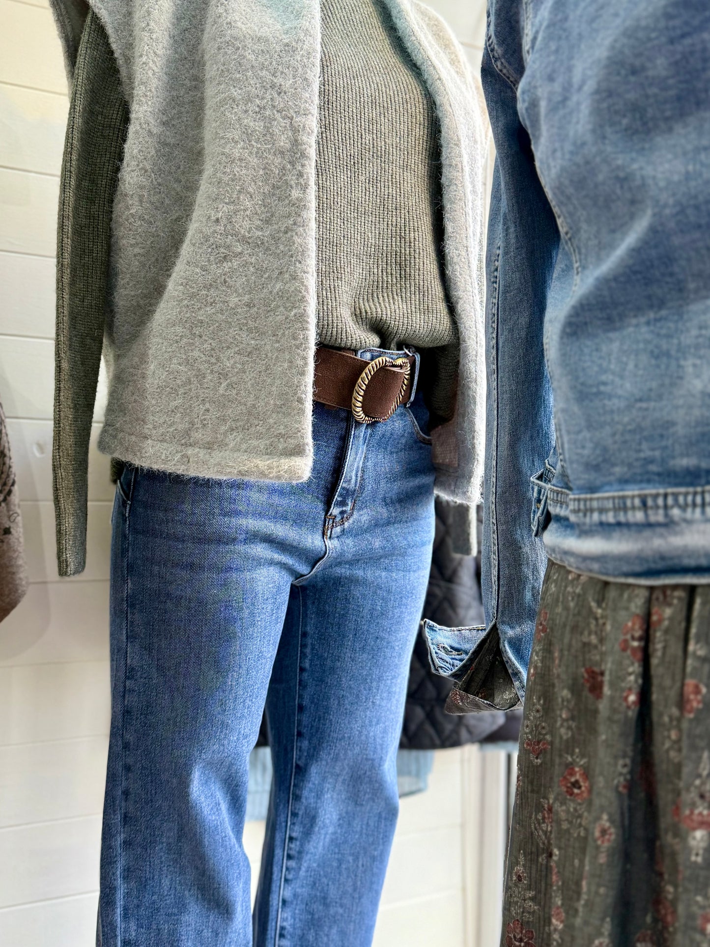 Pull Elyas- Kaki