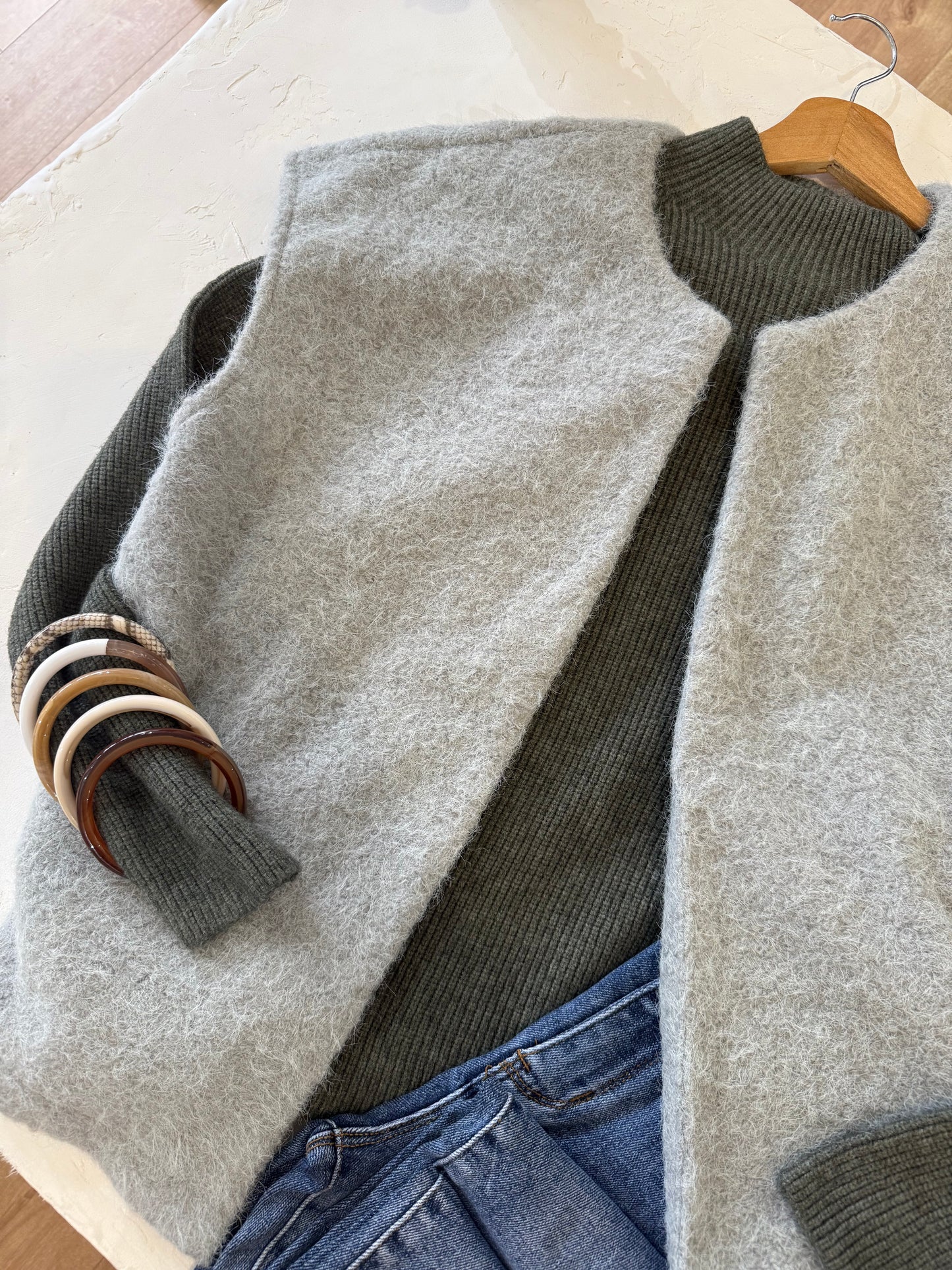 Pull Elyas- Kaki