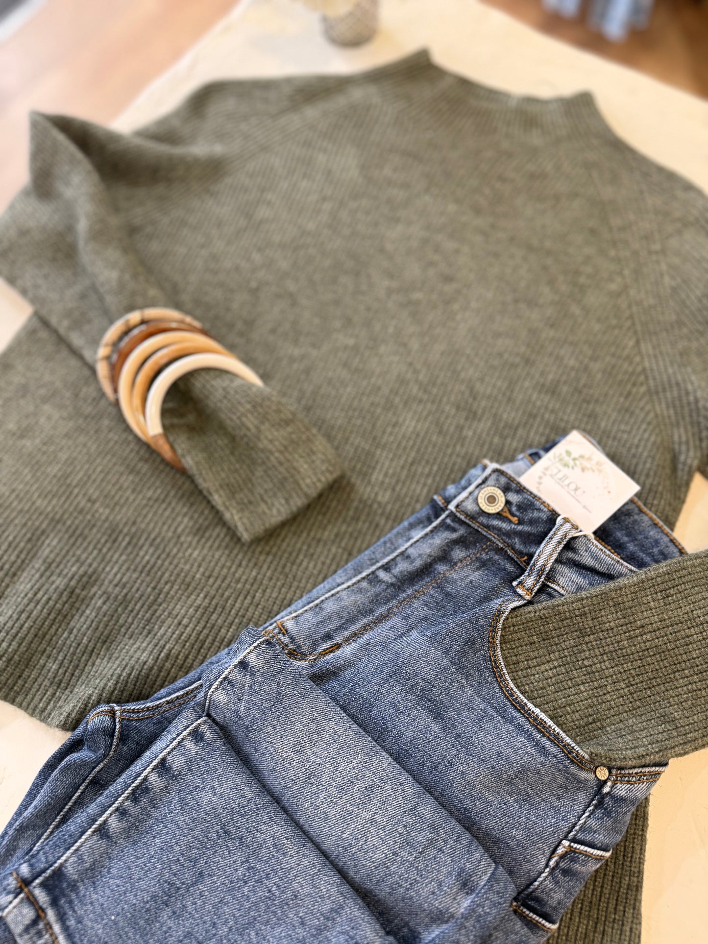 Pull Elyas- Kaki
