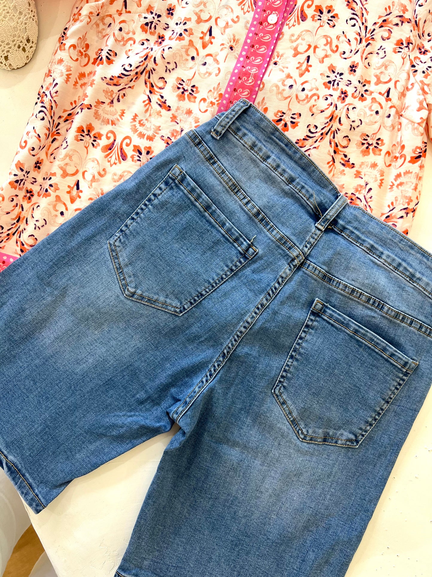 Bermuda jean