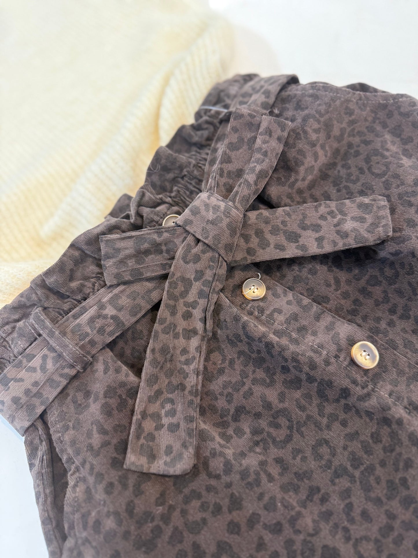 Jupe en velours imprimé léopard