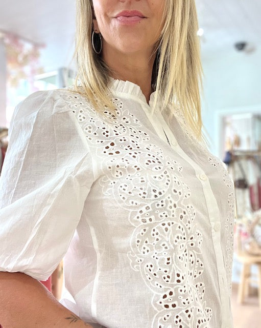 Blouse brodée Abriana