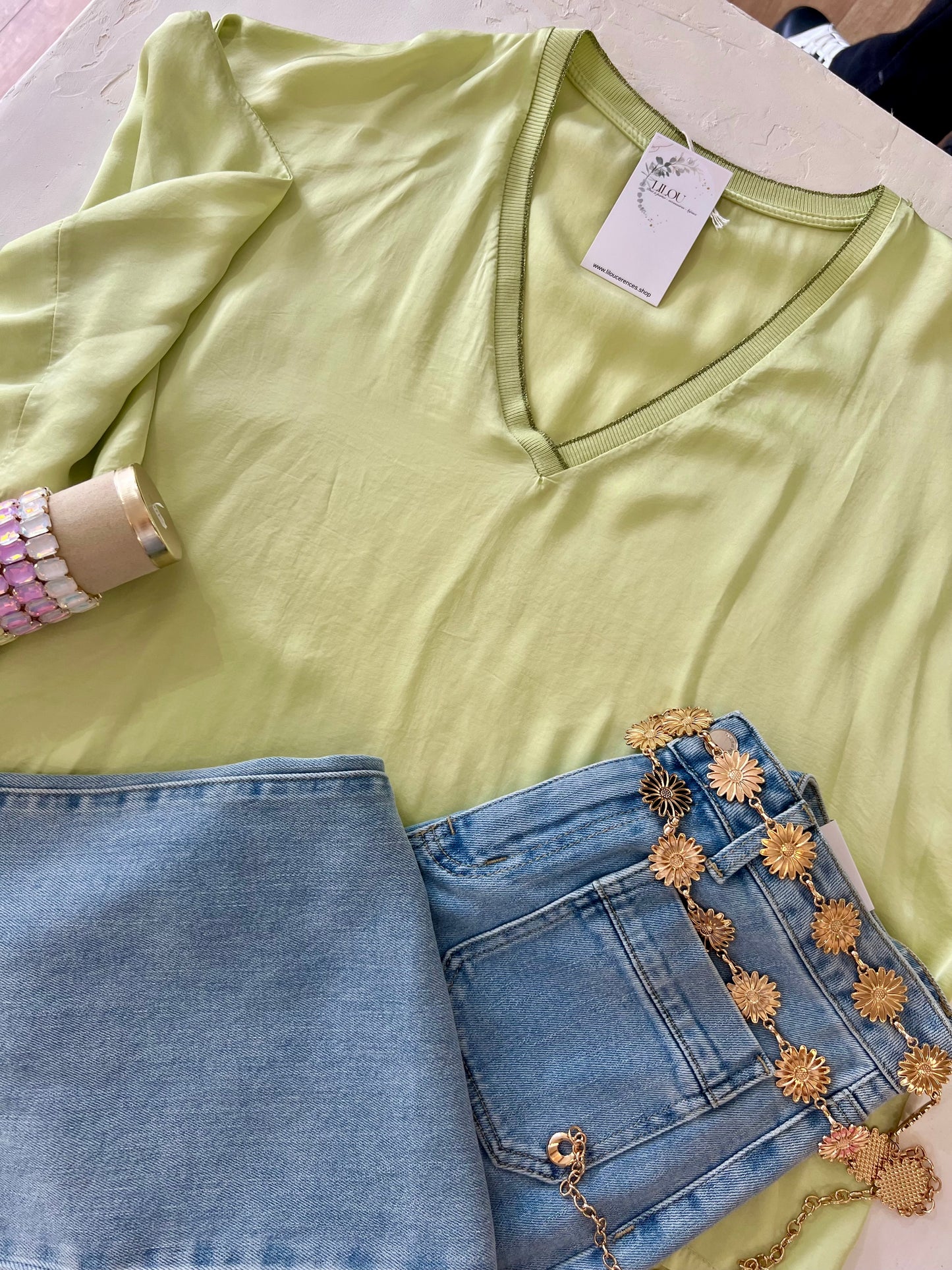 Top VENETIA - effet satin vert anis