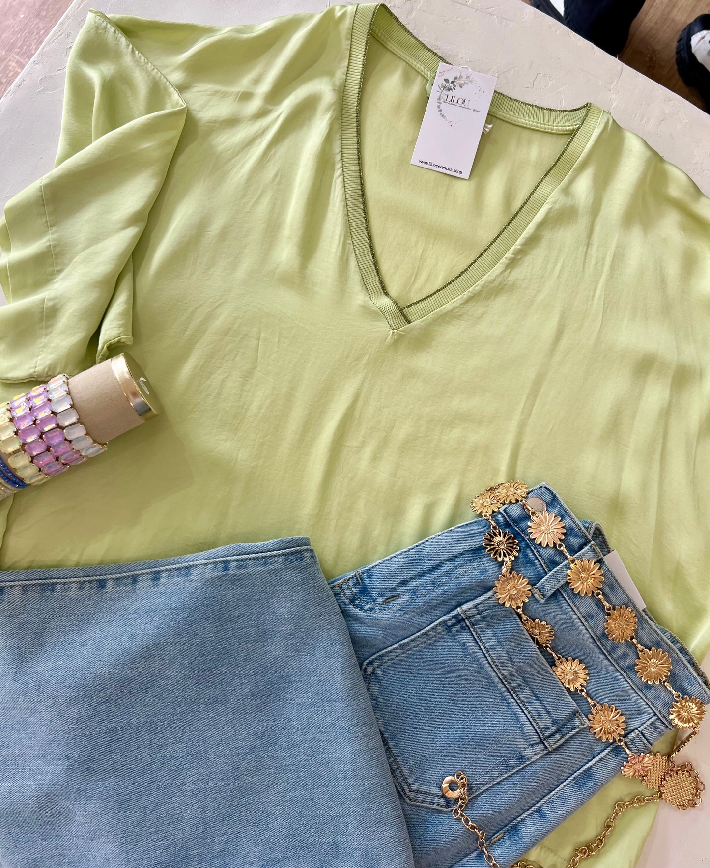 Top VENETIA - effet satin vert anis