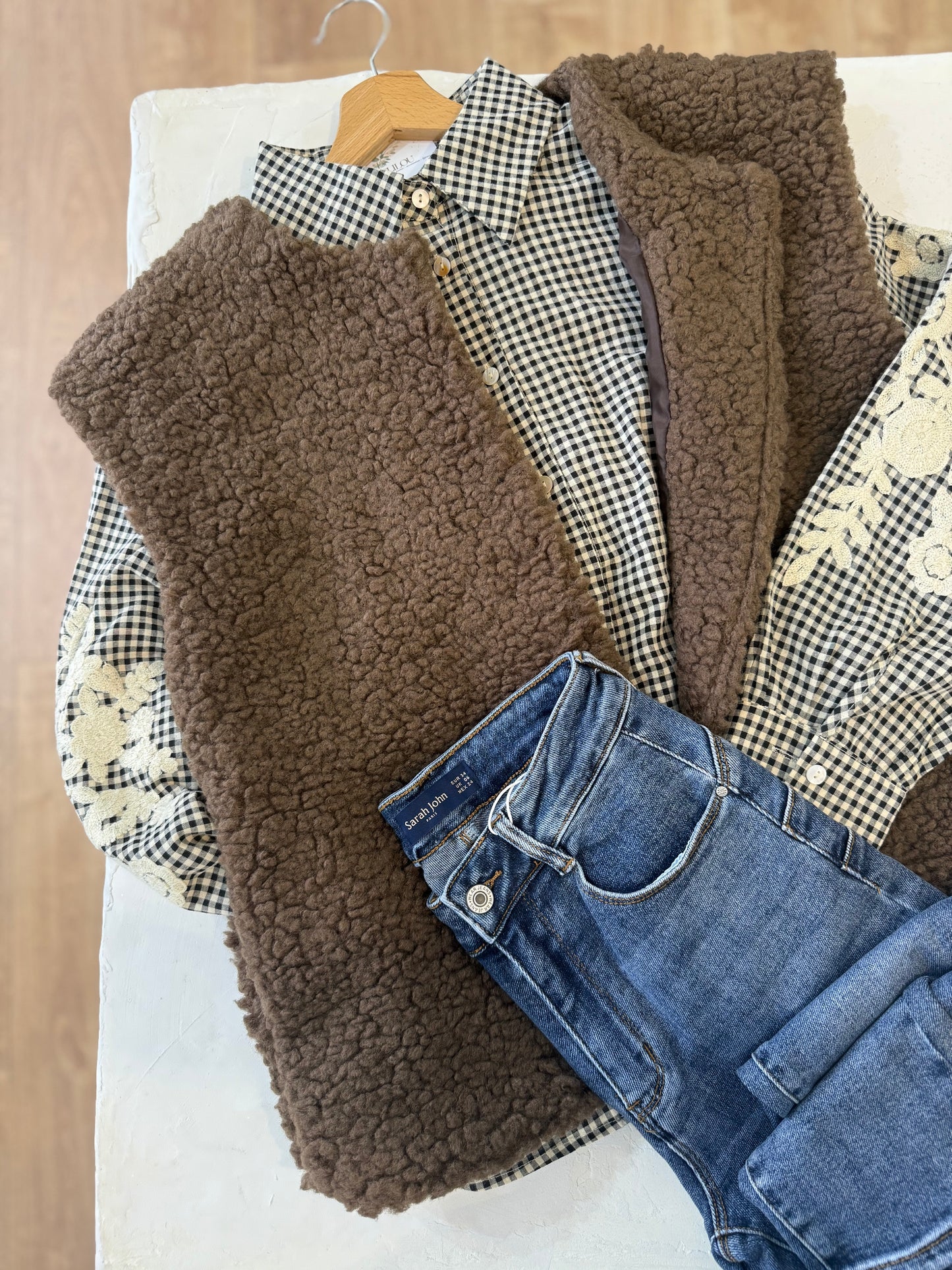 Veste moumoute sans manches - NOOR
