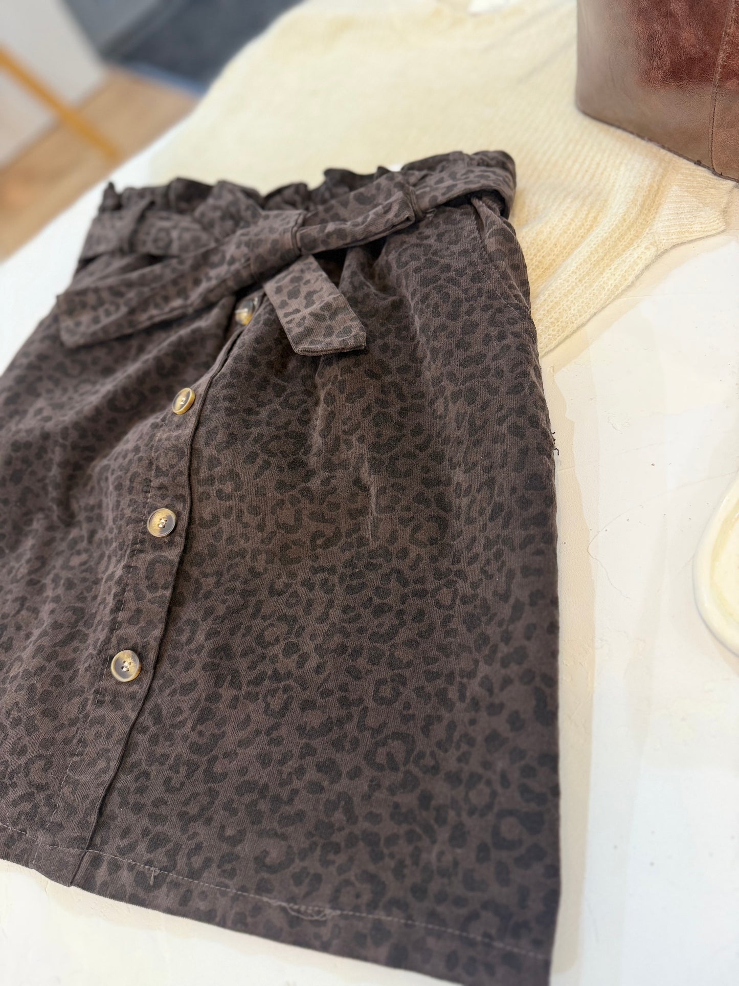 Jupe en velours imprimé léopard