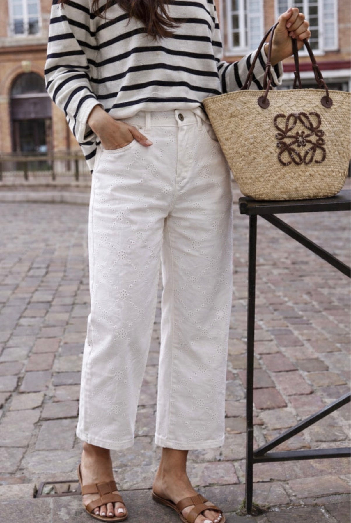 Pantalon DOLLY en toile brodée- Blanc